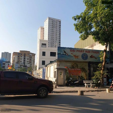 Cho thuê mặt bằng kinh doanh nhà + đất 210m2 3 mặt tiền khu đô thị Đại Thanh, Thanh Trì, vào ngay