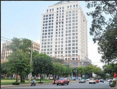 Cho thuê văn phòng Goldenking 35m2 giá 10tr Phú Mỹ Hưng Quận 7