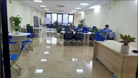 Cho thuê vp mặt phố Trần Vỹ giá chỉ 19tr/th dt 110m2 đầy đủ tiện ích vị trí vàng làm vp