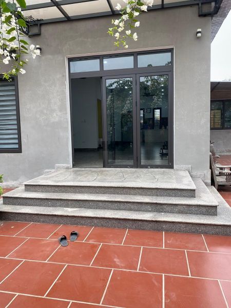 Cho thuê NR tại Phường Đông Ngạc, 13 triệu VND, 300m2, 1PN, 1PK, 1WC, hướng Nam, mặt tiền 15m