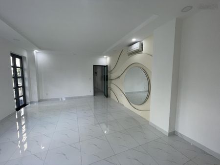 7tr500 ! văn phòng ban công cityland