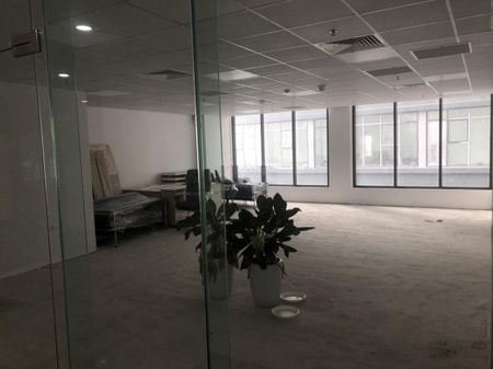 Cho thuê 100m2, 500m2, 1400m2 VP, thương mại dự án mới Hateco Laroma, Đống Đa. Giá 130 nghìn/m2/th