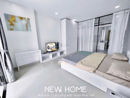 1 phòng ngủ Quận 3, thang máy, ban công, ngay cầu Lê Văn Sỹ, bờ kè Hoàng Sa, Trường Sa
