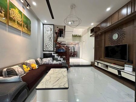 Cho thuê nhà 3 tầng 4PN đường Mai Chí Thọ, khu Hoà Xuân