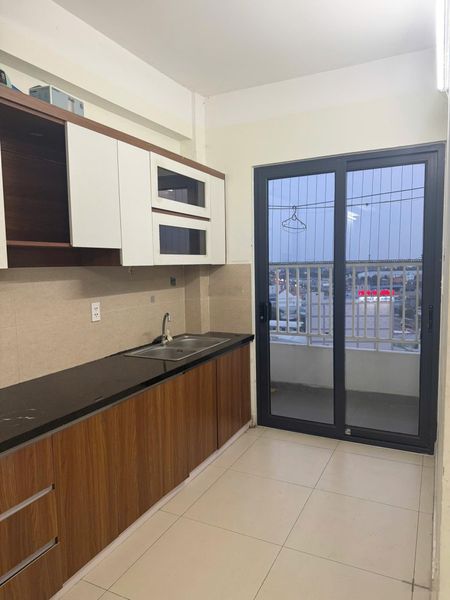 Cho thuê CC 2PN, 2WC, 62m2 có 1 điều hòa, giá 4 triệu, tại Tecco Home vòng xoay An Phú