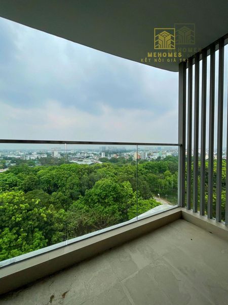 Cho thuê nhanh căn 3pn -3 vệ sinh(121m2) Diamond Centery,Đã có sẵn máy lạnh,bếp.