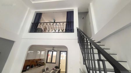 Nhà thuê 4 tầng đẹp-5 x 12-60m2-5PN, 4WC full nội thất- MT 12m KDC Senturia Nam Sài Gòn Bình Hưng