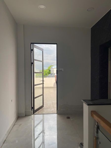 Cho thuê mặt tiền đường số 3 cityland gò vấp. dt 5*20, full máy lạnh