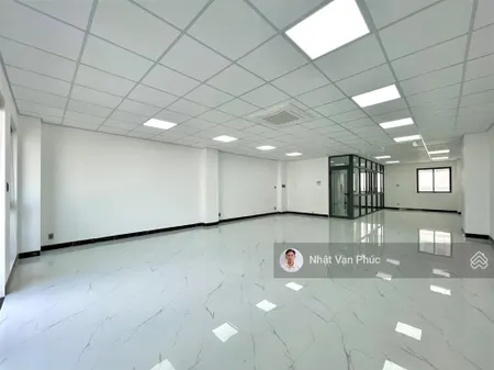 Trục chính đinh thị thi hoàn thiện cao cấp 7x21m (5 tầng), ngăn sẵn vách kính, giá 60 tr