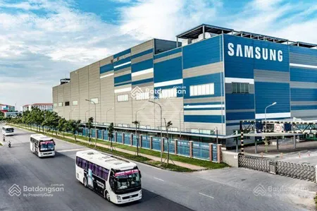 A7 chính chủ cho thuê kho xưởng tổng 12.000 m2. cắt nhỏ theo nhu cầu. bàn giao ngay