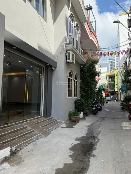 Cho thuê mặt bằng đẹp khu phố tây hẽm bạch đằng gần nguyễn thiện thuật