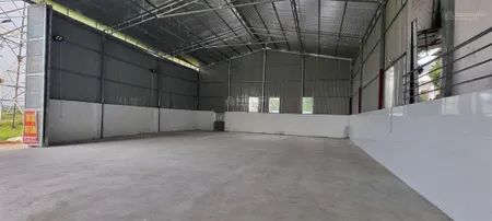 Cho thuê kho, nhà xưởng 300m2, 15 triệu vnd tại quốc lộ 1a, xã dĩnh trì, bắc giang đẹp, tiện ích
