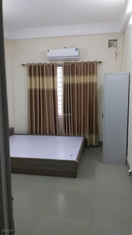 Cho thuê phòng trọ vào ở ngay gần bx nước ngầm