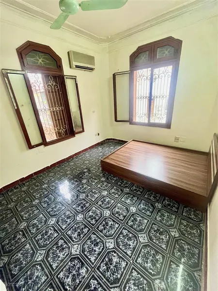 Cho thuê phòng 35m2 mặt phố yên hòa, cầu giấy, giá 3tr/th, ban công, cửa sổ