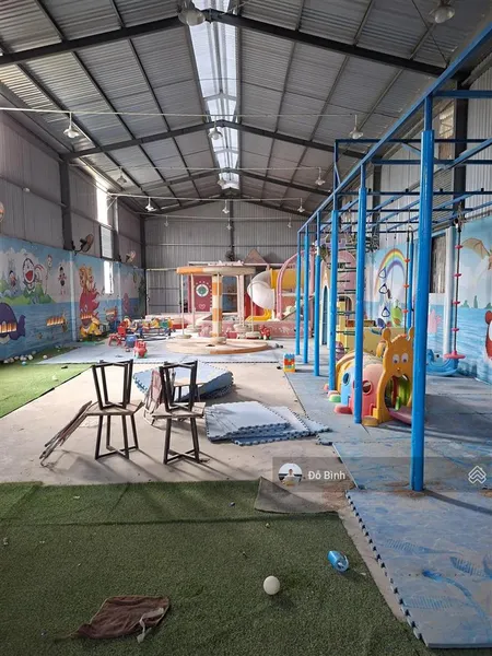 Cho thuê nhà và kho 500m2 quốc lộ 14e gần chợ bình quý