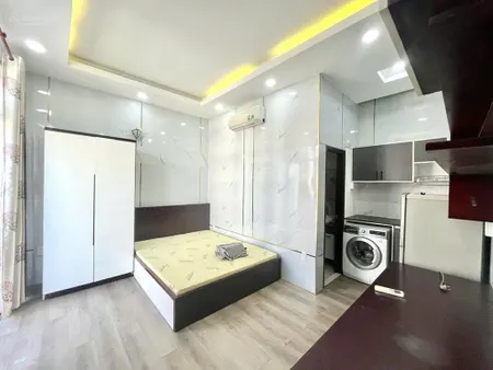 Phòng ban công góc 4 kdc thiết kế hiện đại, máy giặt riêng 5.500.000