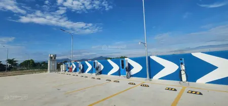 Cho thuê mặt bằng trung tâm thành phố đồng hới, diện tích 900m2