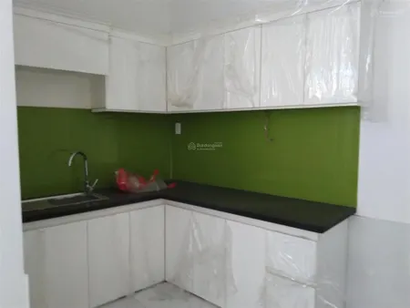 Nhà cho thuê để ở lâu dài, điện nước riêng