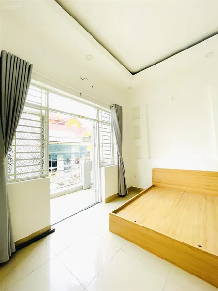 Chính chủ cho thuê phòng trọ tại phường bình trưng đông, quận 2ban công siu thoáng máthxh4,6 tr