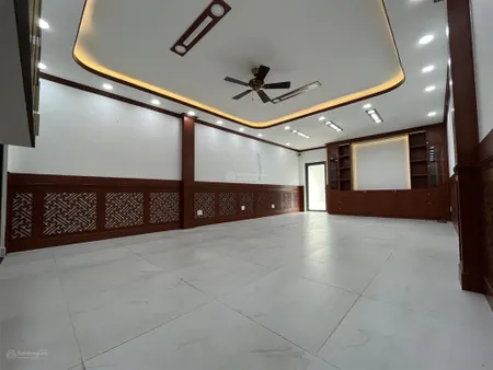 Chính chủ cho thuê nguyên căn làm văn phòng khu him lam