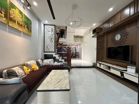 Cho thuê nhà 3 tầng 4pn đường mai chí thọ, khu hoà xuân