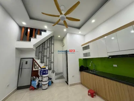 Cho thuê nhà nguyên căn full nội thất ngay Ngõ 43 Phố Chùa Bộc