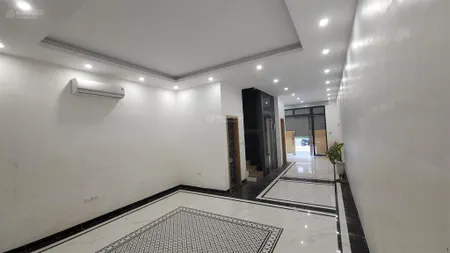 Chính chủ cho thuê văn phòng tầng 1 và 2 giá 15tr tại vinhomes ocean park 1