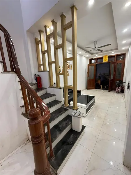 Cho thuê nhà 5 tầng 34m2. phú lương, hà đông
