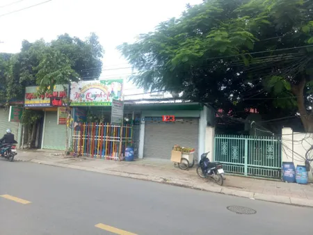 [CHO THUÊ NHÀ NGUYÊN CĂN MẶT TIỀN DĨ AN BÌNH DƯƠNG - CÓ THỂ THƯƠNG LƯỢNG]