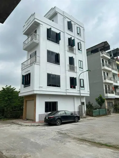 Cho thuê nhà nguyên căn mới, 5 tầng cự khối, long biên