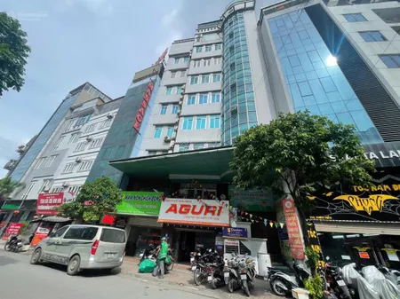Cho thuê văn phòng mặt phố thiên hiền 136m2 giá 16tr