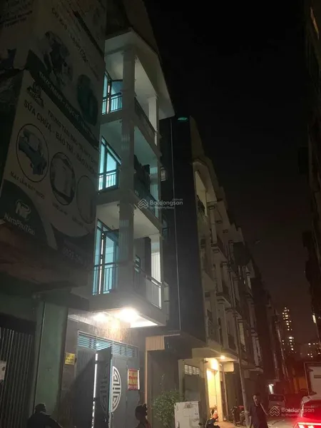 Cho thuê vp, căn hộ ở rộng đẹp 35m2 3,8tr liền kề 2 ct6 xa la, hà đông đường phùng hưng viện 103