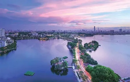 Cho nhà 4 tầng sân vườn diện tích 250m2 mặt tiền 10m khu phố đường tây hồ hà nội 0981 222 ***