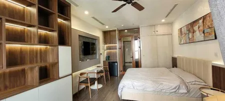 Em cần cho thuê gấp căn studio full nội thất đẹp. giá 10tr/th tại vinhomes symphony. 0972 092 ***