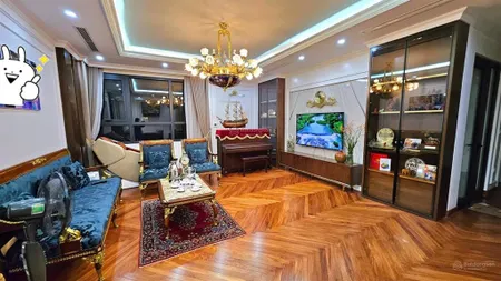 Chính chủ muốn cho thuê căn chung cư lancaster 20 núi trúc 170m2 full nội thất xịn