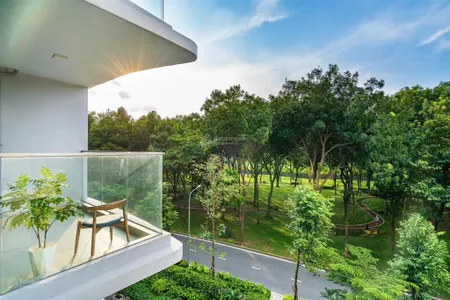 Cho thuê nhanh căn 3pn 3 vệ sinh(121m2) diamond centery,đã có sẵn máy lạnh,bếp.