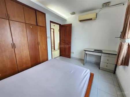 Cho thuê căn hộ dịch vụ 2 pn, 2 nhà vệ sinh, full nội thất. cọc 2 tháng