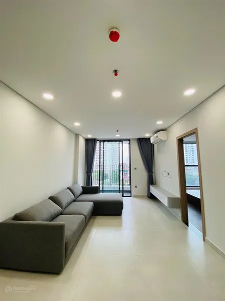 Cho thuê căn 2pn full đồ cc khai sơn city cách phố cổ 3km