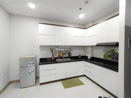 Cho thuê căn góc 2pn, full nội thất 7tr5. như hình (bcons suối tiên) 0978 272 *** zalo