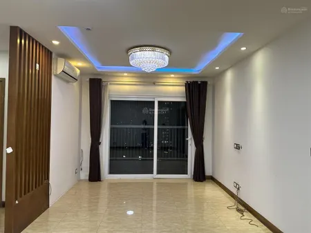 Chính chủ cho thuê căn 120m2 3pn 2vs đồ cơ bản giá 18tr/th tại golden palace mễ trì 0932 526 ***
