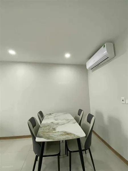 Cho thuê căn hộ 2 ngủ, full đồ