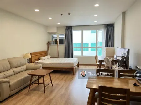 Charmington la pointe cho thuê nhiều căn trống và full ở/văn phòng từ 9tr dt 31m235200m2