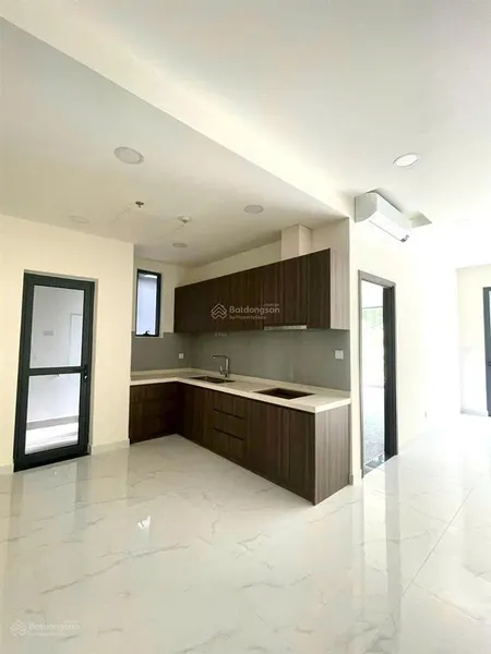 Cho thuê cc diamond centery, 19 triệu, 120m2, 3pn, 3wc, giá siêu hời!