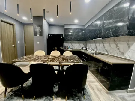 Cho thuê căn đẹp 3pn 2wc 114m2 giá chỉ 24.5 triệu vào liền xem nhà 0981 795 ***