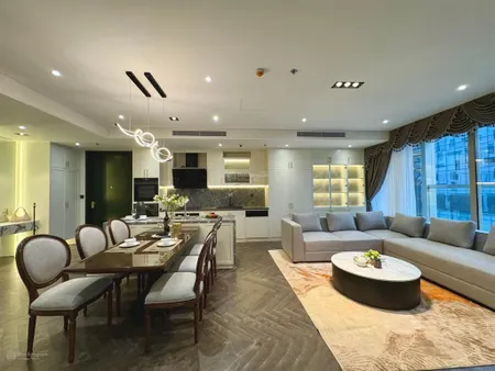 Chính chủ cho thuê căn hộ epic tower duy tân, 128m2, 3pn, full, 40tr. 0899 511 ***