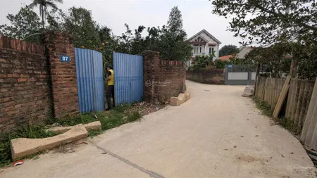 Chính chủ bán đất căn góc, mặt tiền trên 10m sổ đỏ chính chủ full thổ cư gần sân bay nội bài