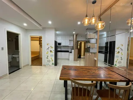 Bán cắt lỗ opal garden góc 2pn 72m2 view landmark 81 giá 5tỷ full nội thất bao thuế phí gigamall