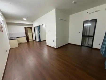 Chính chủ bán gấp căn hộ 51m2 1pn 1wc ehome giá 1.140 tỷ full sổ sang tên ngay. 0933 741 ***
