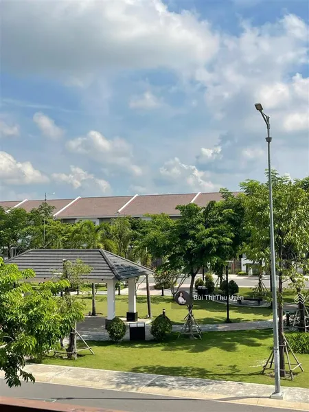 Duy nhất 1 căn nhà 2 tầng full sổ hồng 100m2 đất chỉ 2 tỷ 850