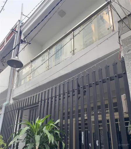 Hẻm thẳng 1 trục sát mặt tiền 67m2 ngang 4.7m chỉ 8,9 tỷ